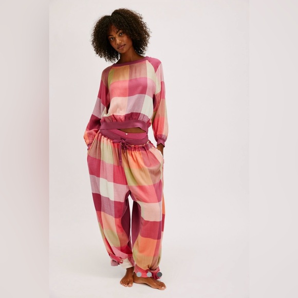 Free People Pink and Cream Pajama Pants - Picture 5 of 12